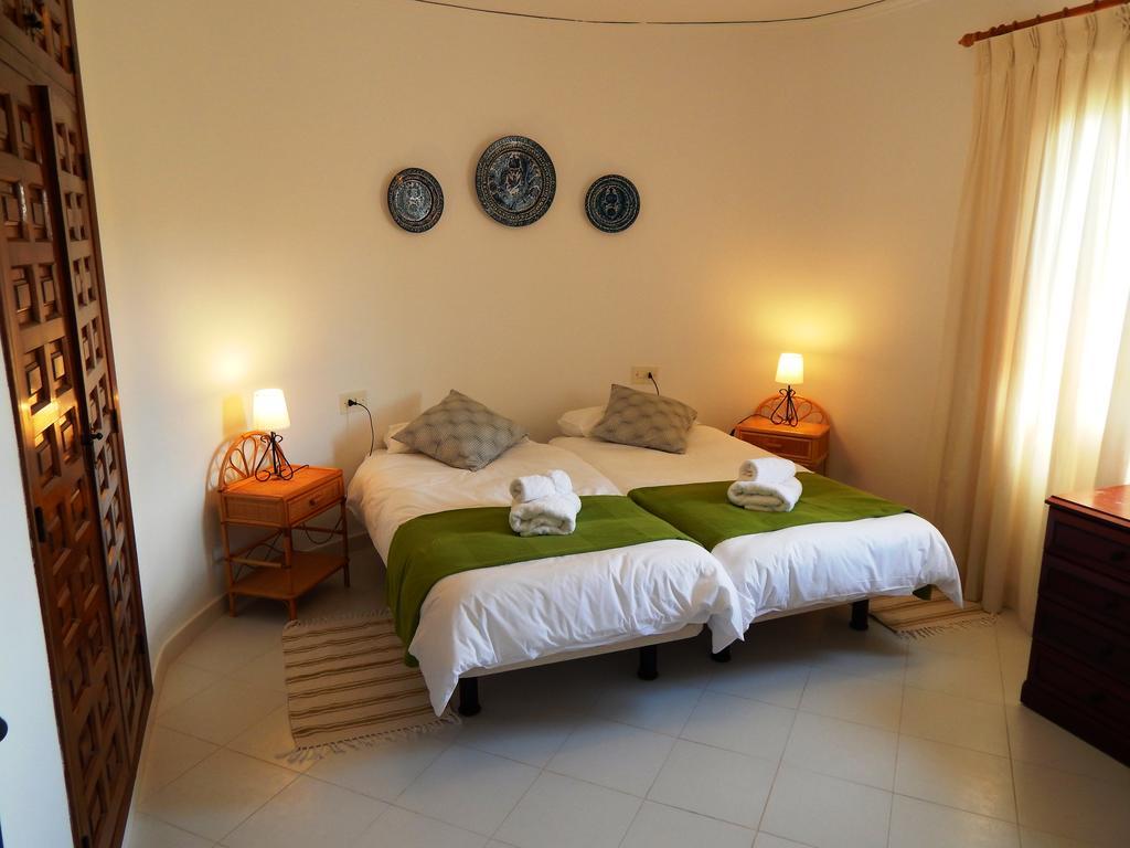 Villa Carfax Orba Exterior photo